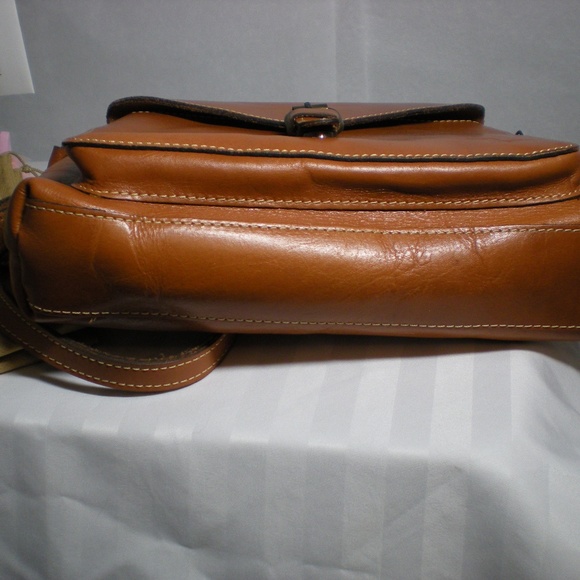 👜 Patricia Nash Avellino Crossbody Organizer - Picture 6 of 6